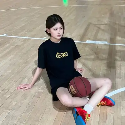 戴天